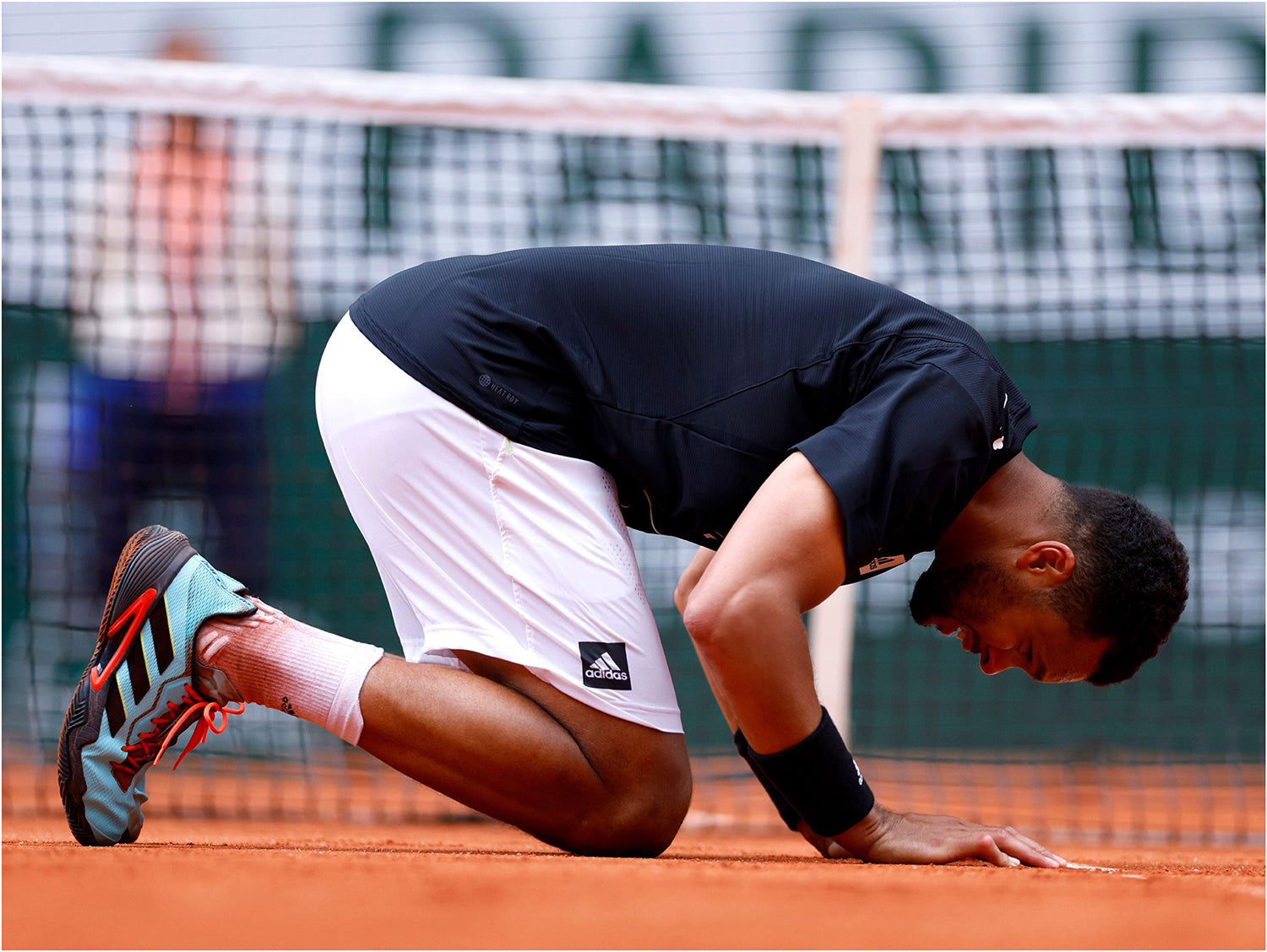 Jo-Wilfried Tsonga at the French Open by Gonzalo Fuentes